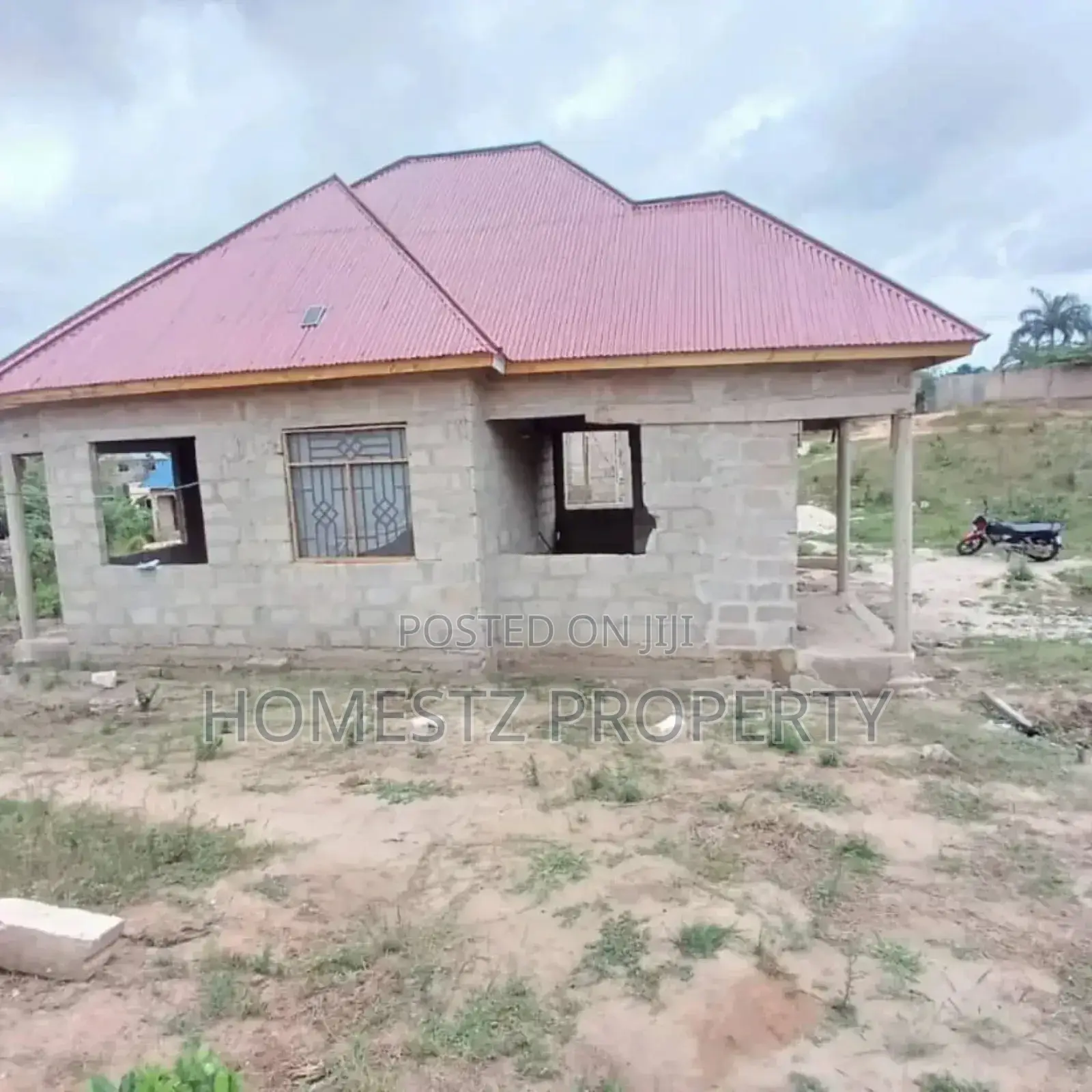 3bdrm Maisonette in Mbezi Makabe, Kinondoni for sale in Kinondoni