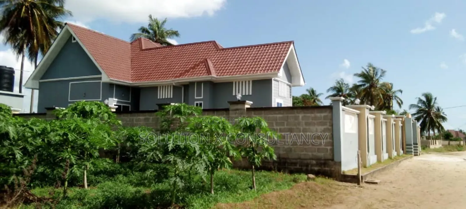 Kiwanja Kinauzwa Gezaulole Kigamboni in Kigamboni