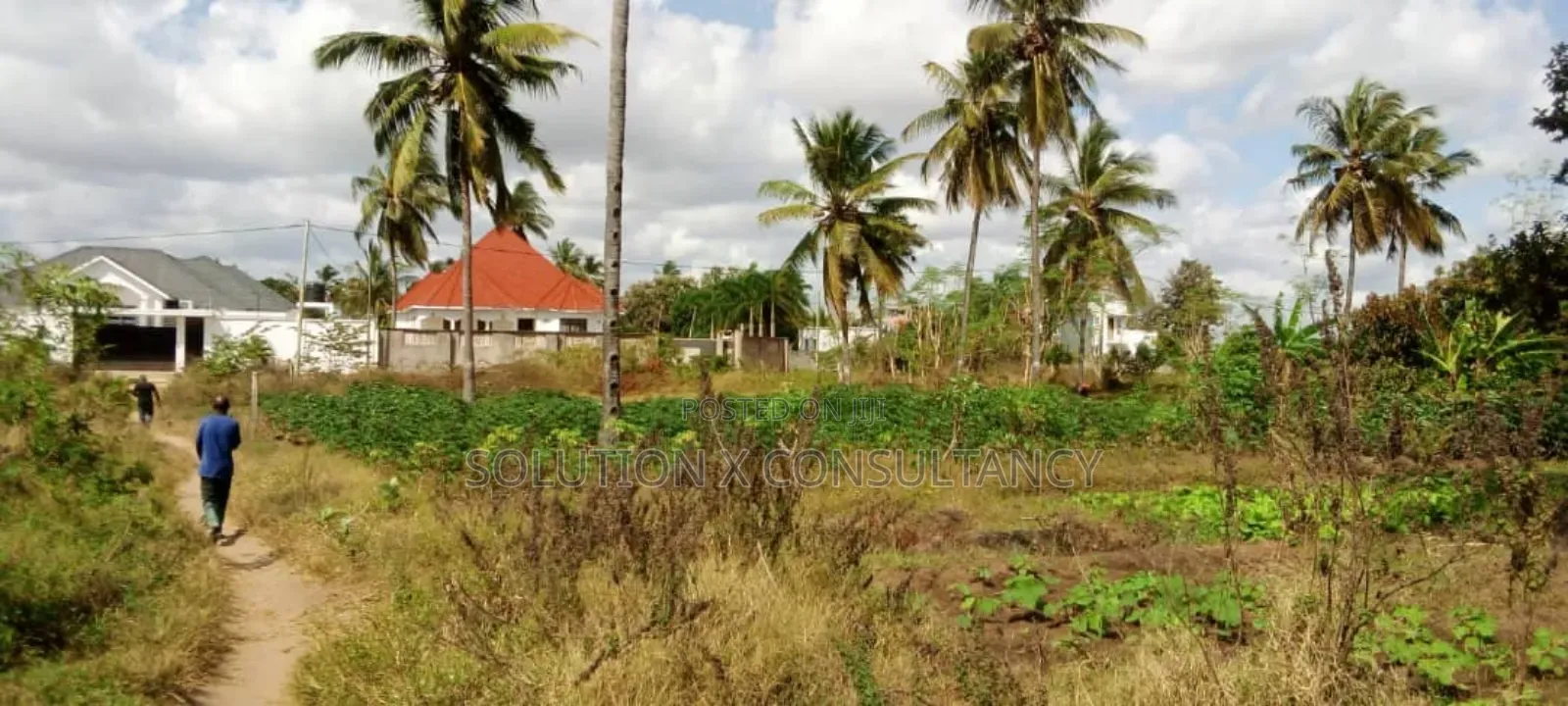 Kiwanja Kinauzwa Gezaulole Kigamboni in Kigamboni