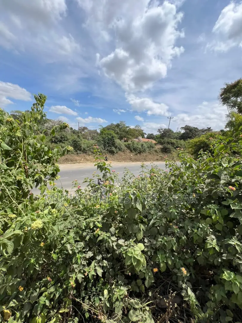Corner Plot for Sale Facing the Main Road Moshi to Arusha Rd, Tengeru. in Tengeru