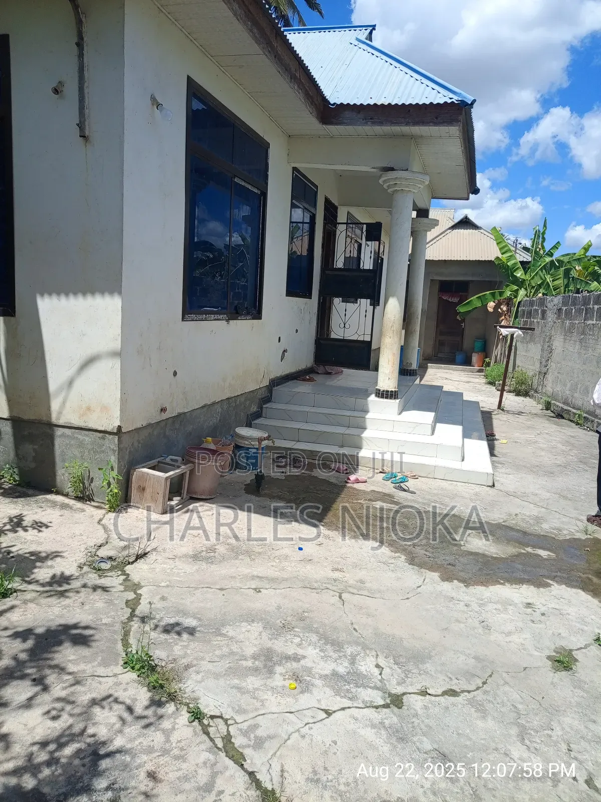 5bdrm House in Tanzania Daresalaam for sale in Ukonga