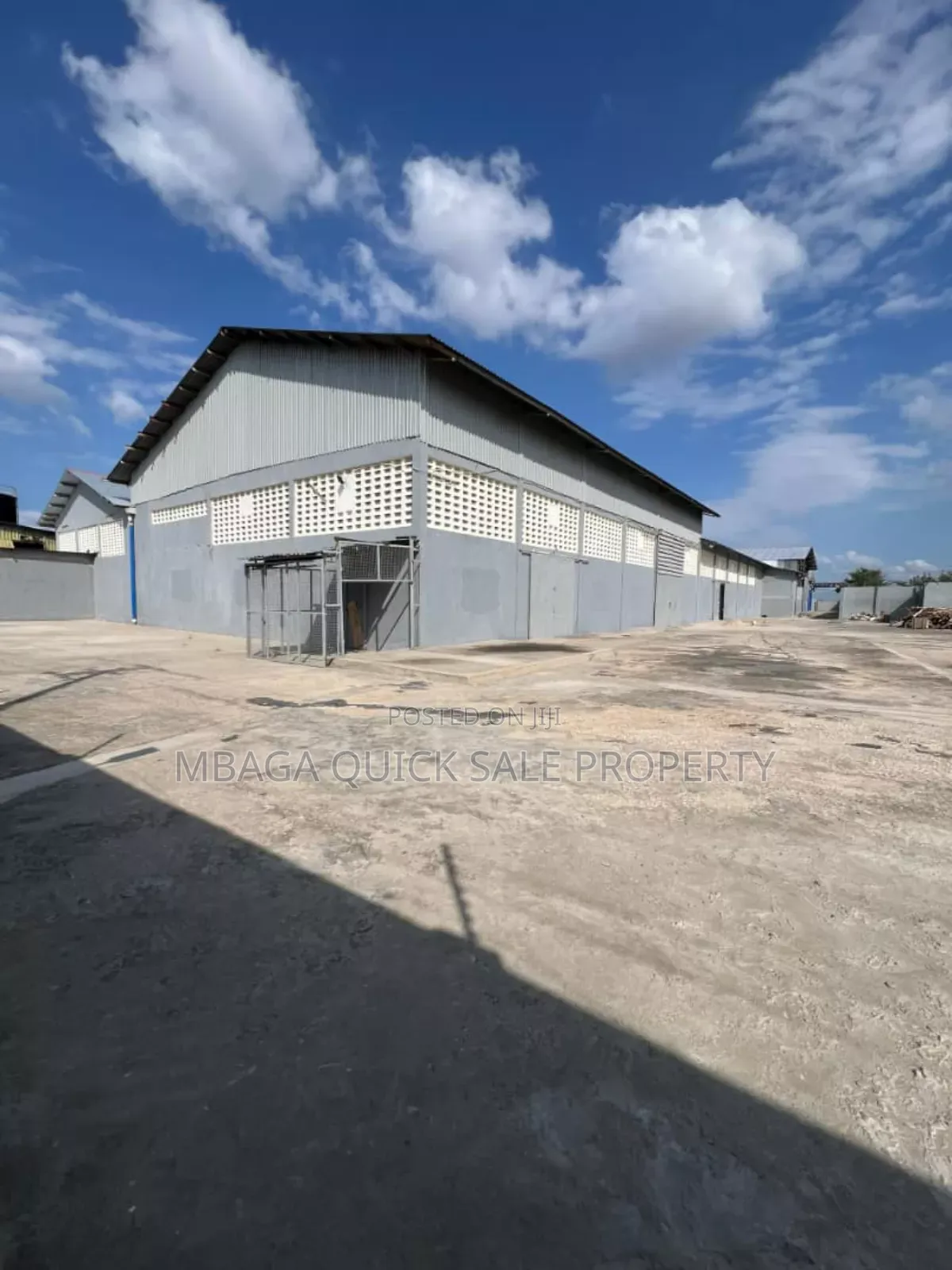 Godown Area SQM 6000 Yard With 3 Acres for Rent at Pugu Rd in Pugu
