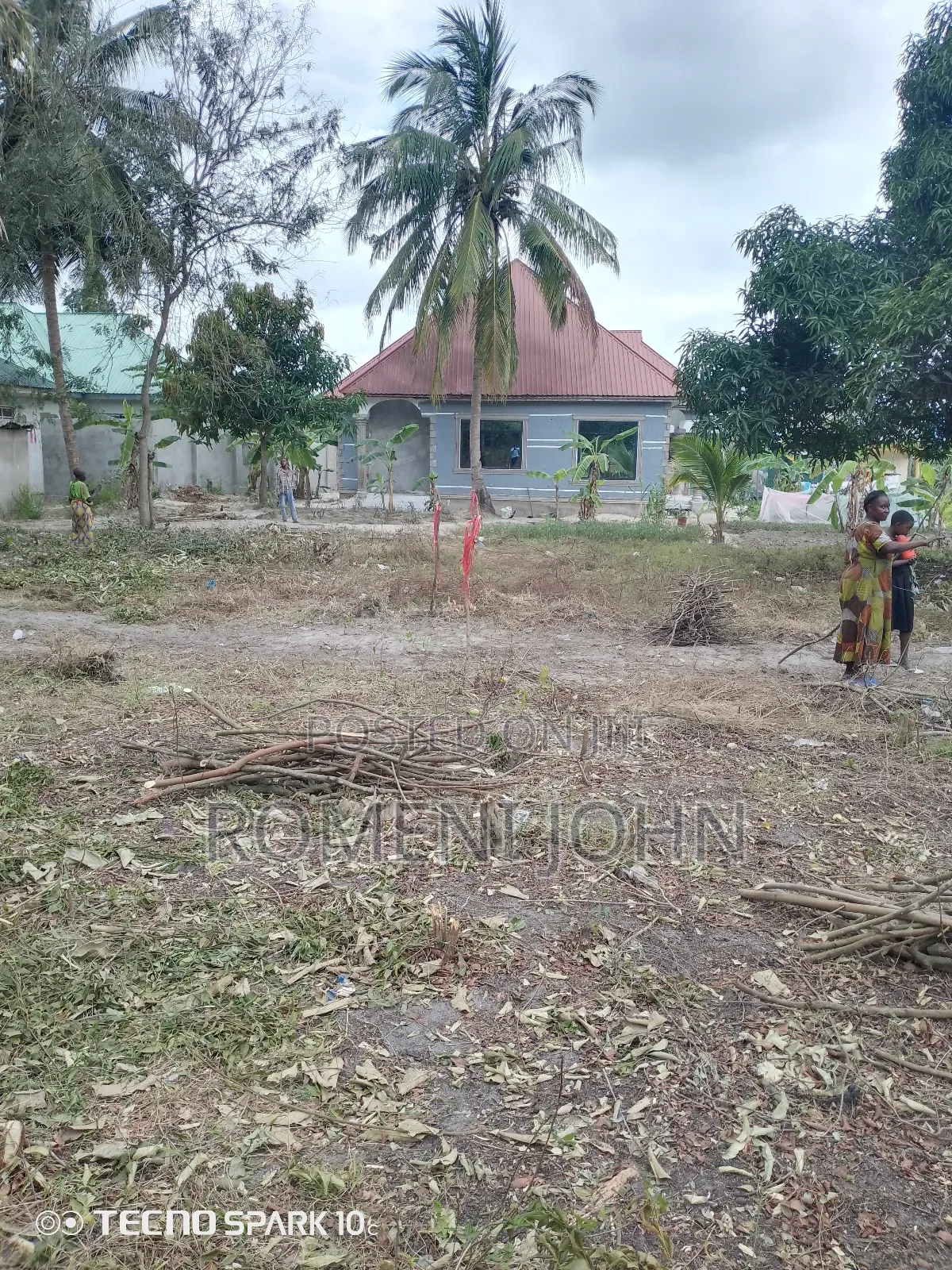 Kiwanja Kinauzwa Milioni 4,500,000/ Ukonga Majohe Rada. in Ilala