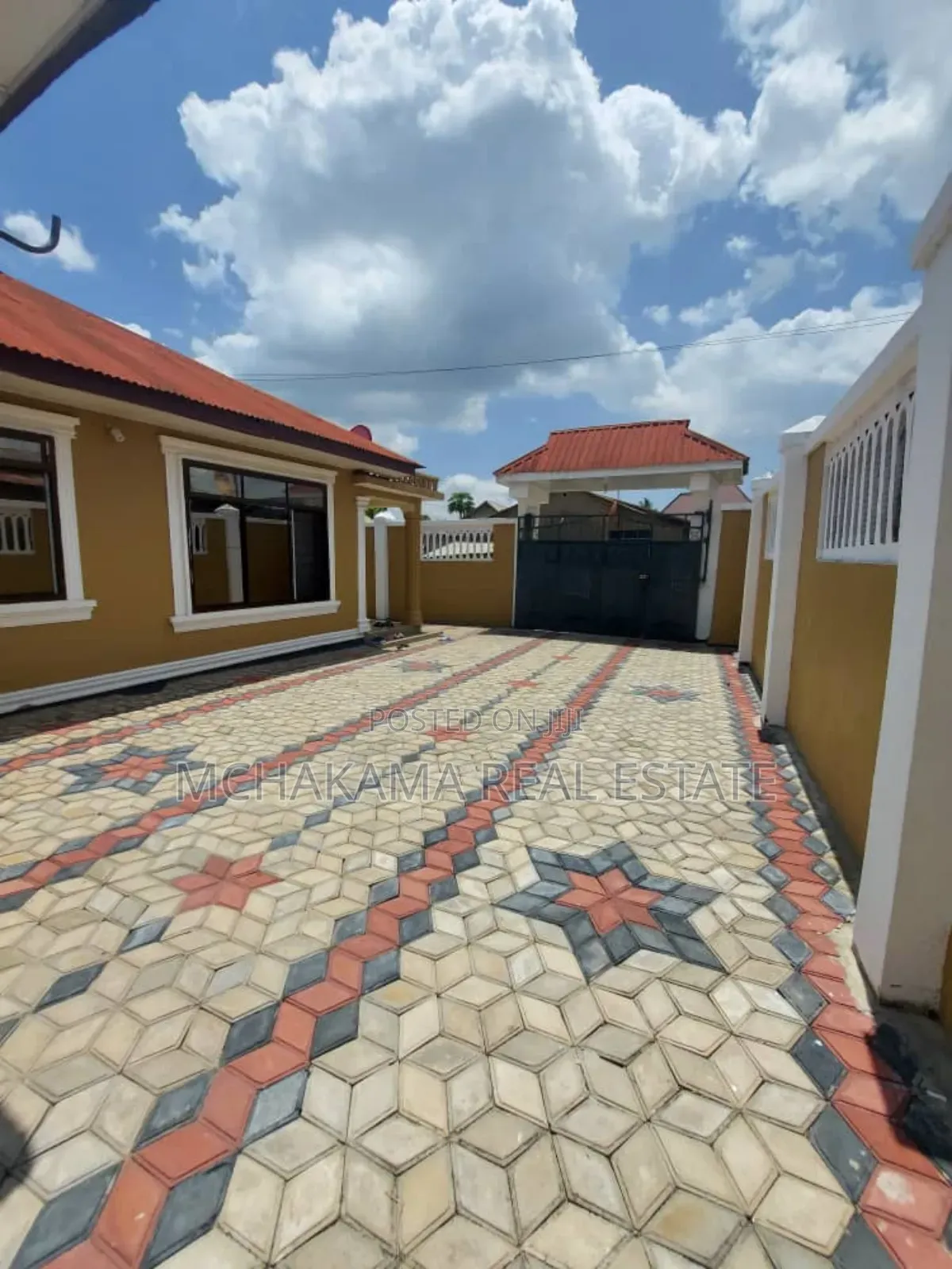 3bdrm House in Mchakama Real Estate, Chamazi for sale in Chamazi