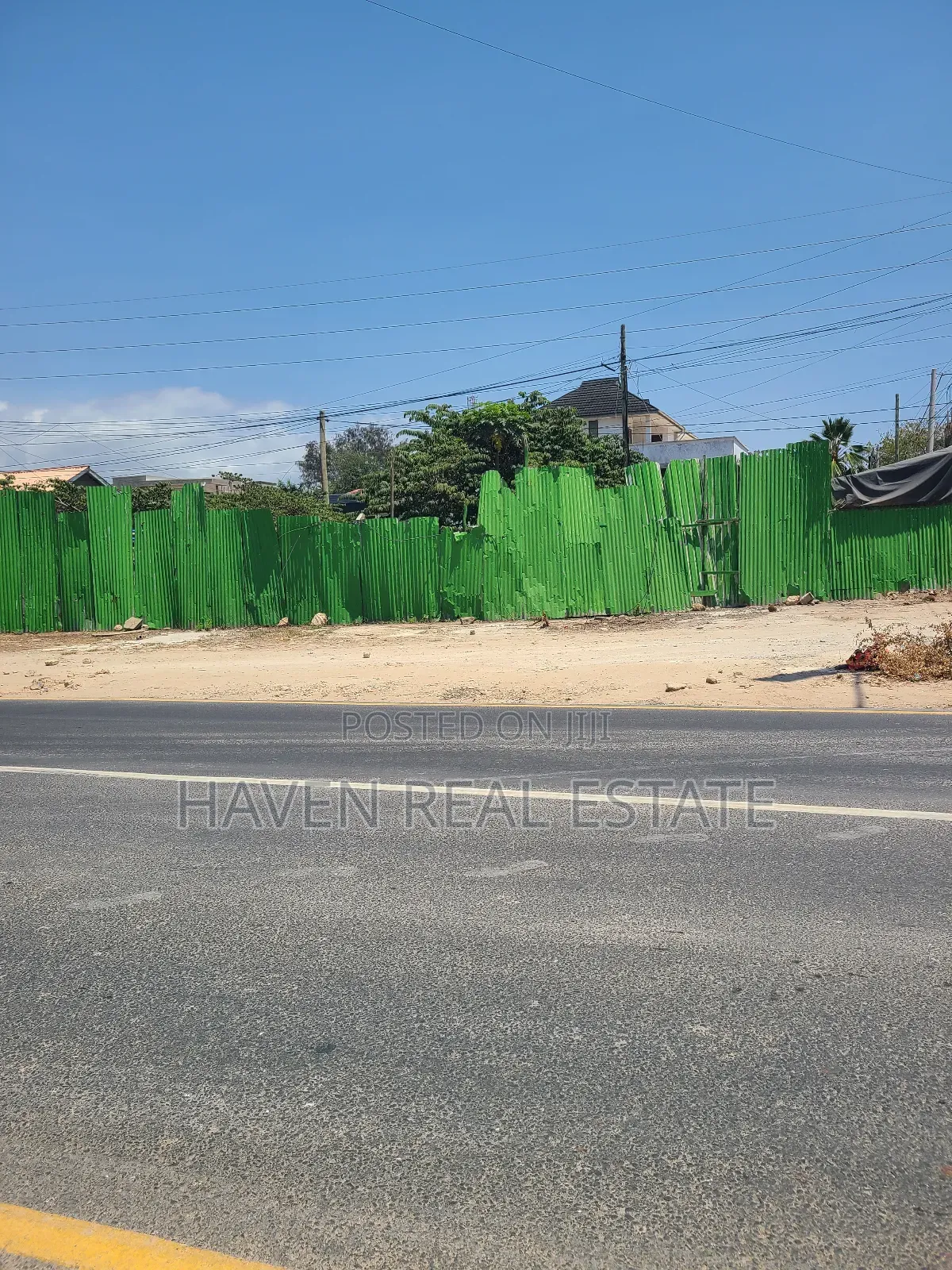 Commercial Plot for Sale at Masaki in Masaki