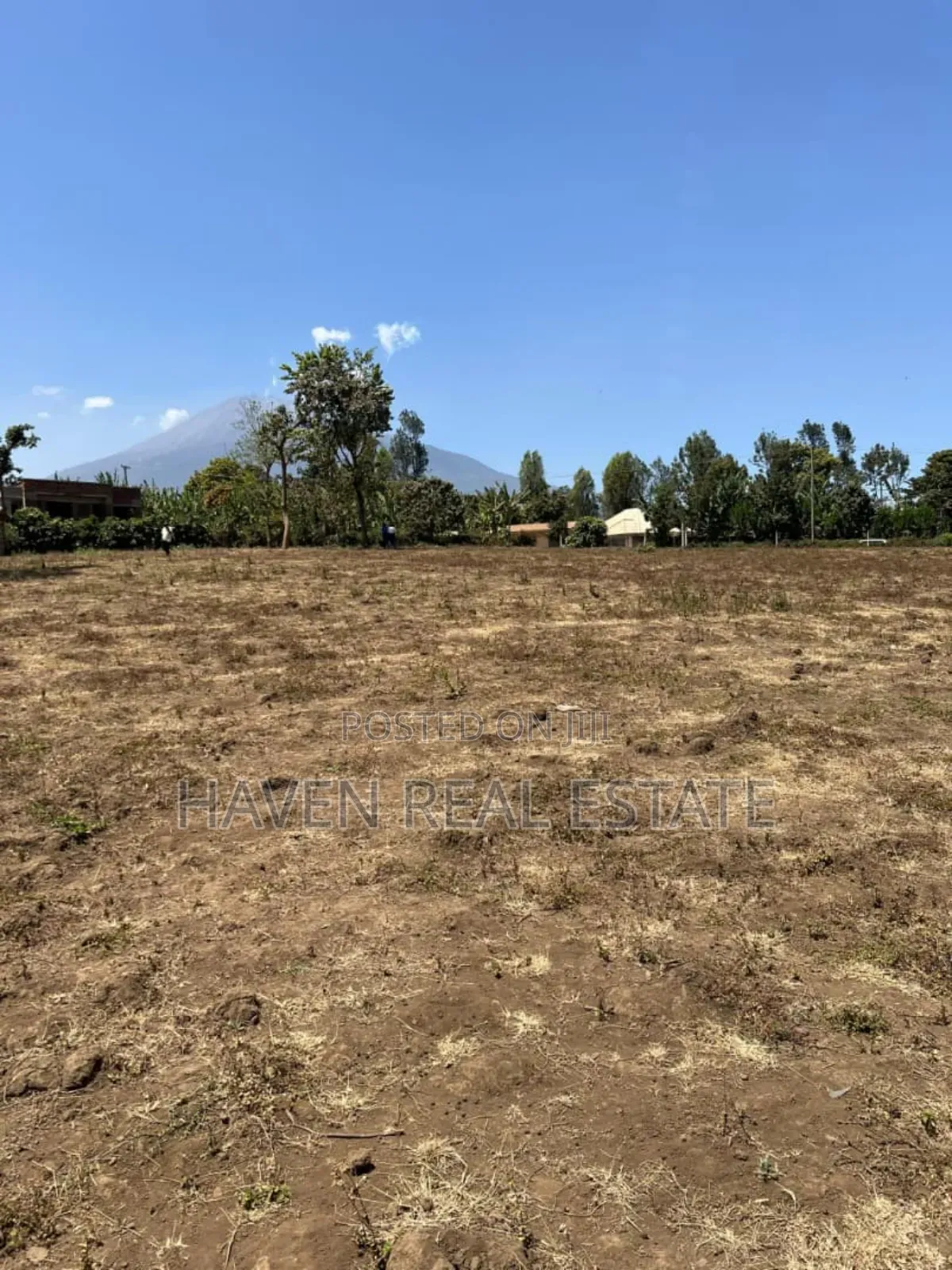 Plot Ya Ekari 3 Yenye Muonekano Wa Mlima Meru Inauzwa Sakina, Arusha in Arusha