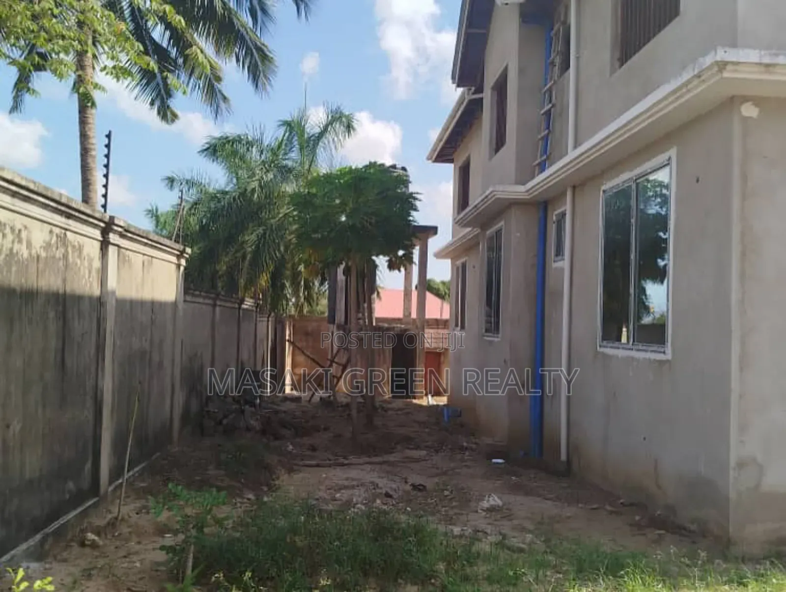 4bdrm Apartment in Salasala Estate, Kinondoni for sale in Kinondoni