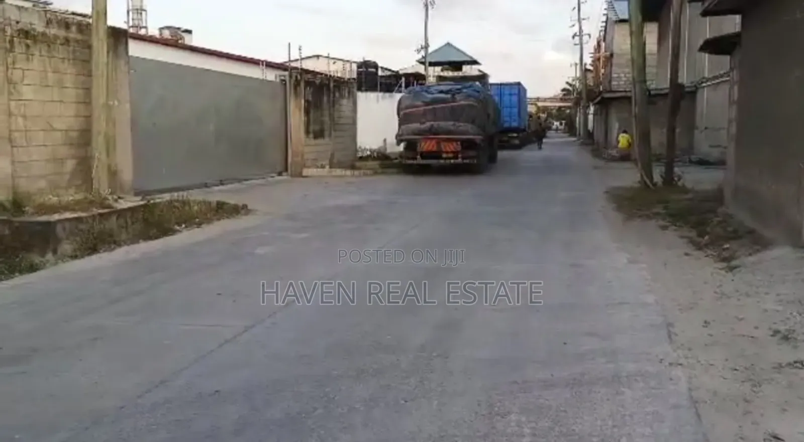 Yard Inauzwa Tabata Matumbi Industrial Area in Tabata