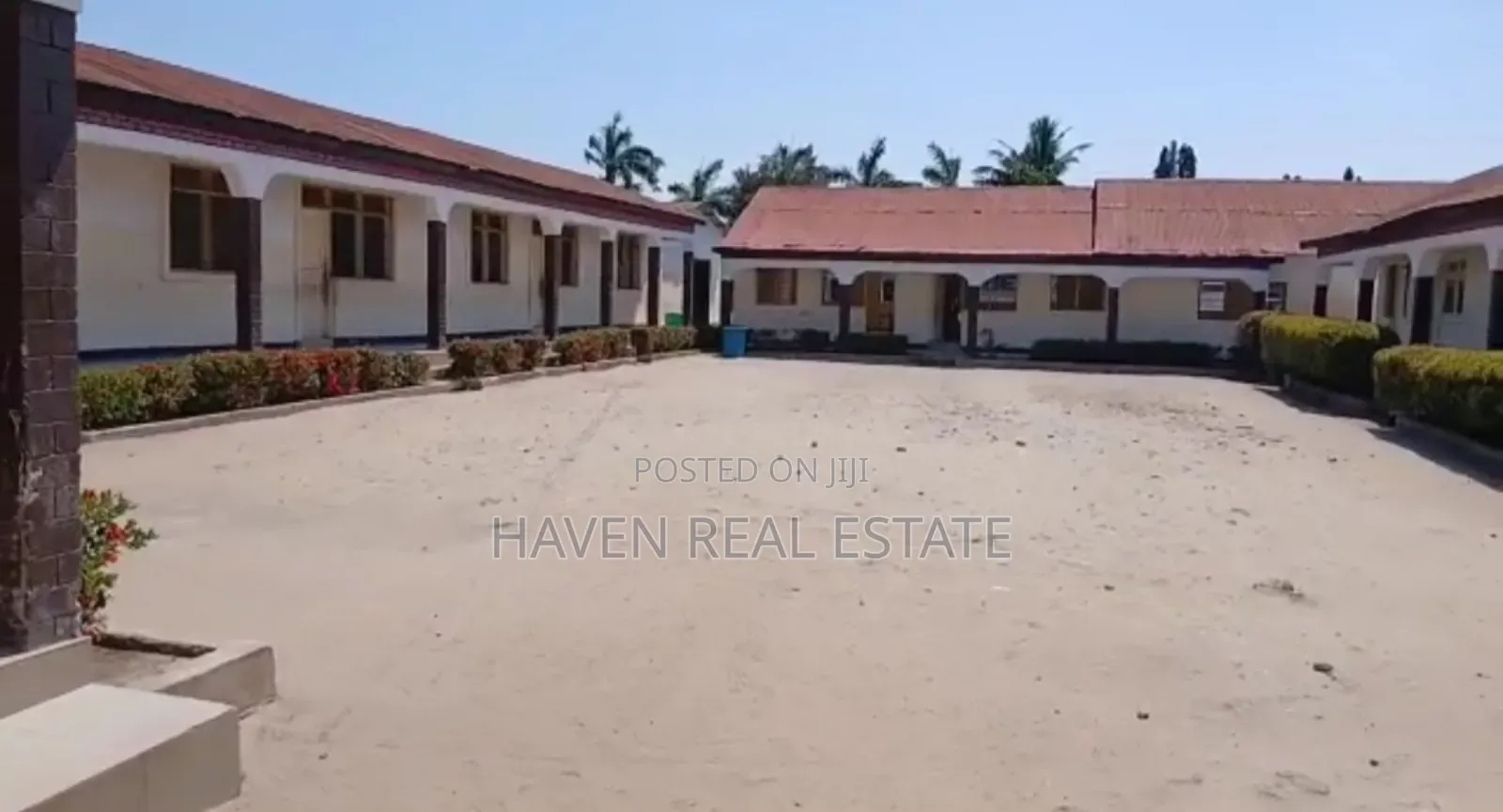 Shule Inauzwa Bahari Beach in Kunduchi