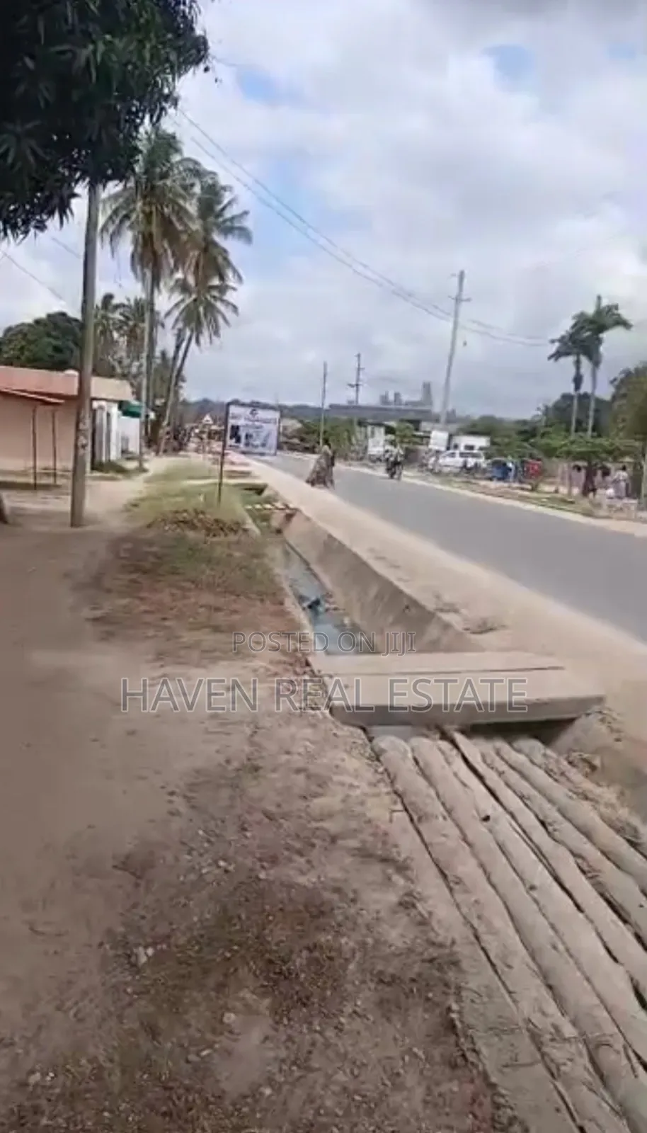 Plot Inauzwa Tegeta Nyuki in Kinondoni