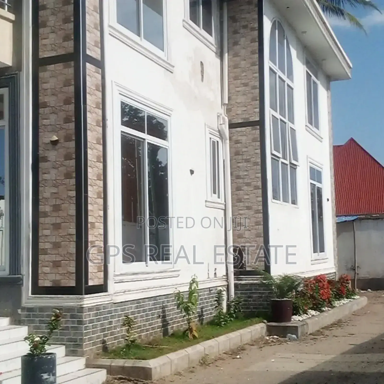 6bdrm House in Kibada Block 2, Kigamboni for sale in Kigamboni