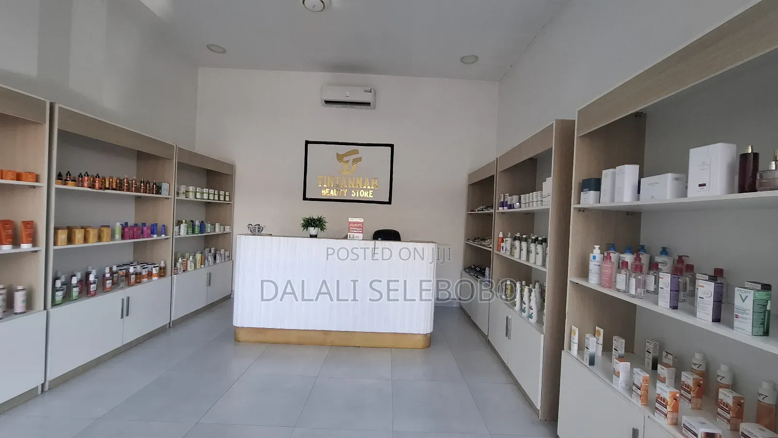 Frem Flown1 Better 4 Saloon Wirh Cosmetic in Mwananyamala