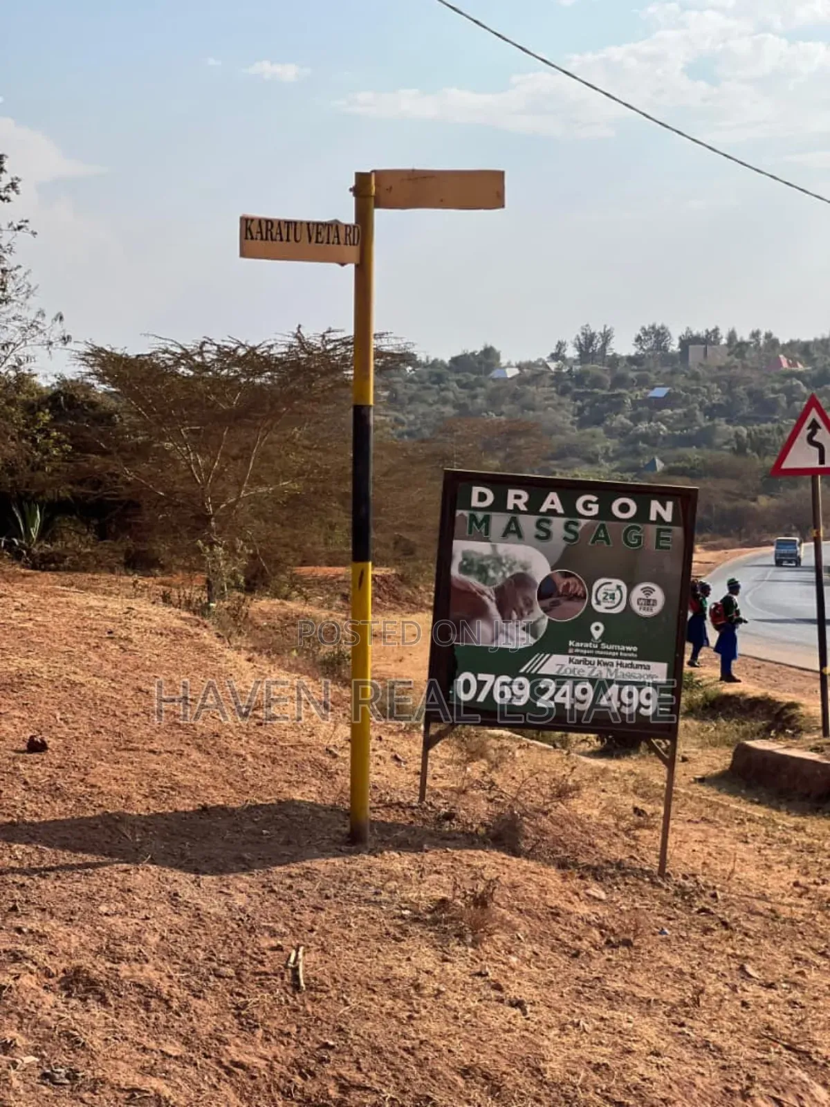 Corner Plot Ya Uwekezaji Ekari 10 Inauzwa Dofa, Karatu in Arusha