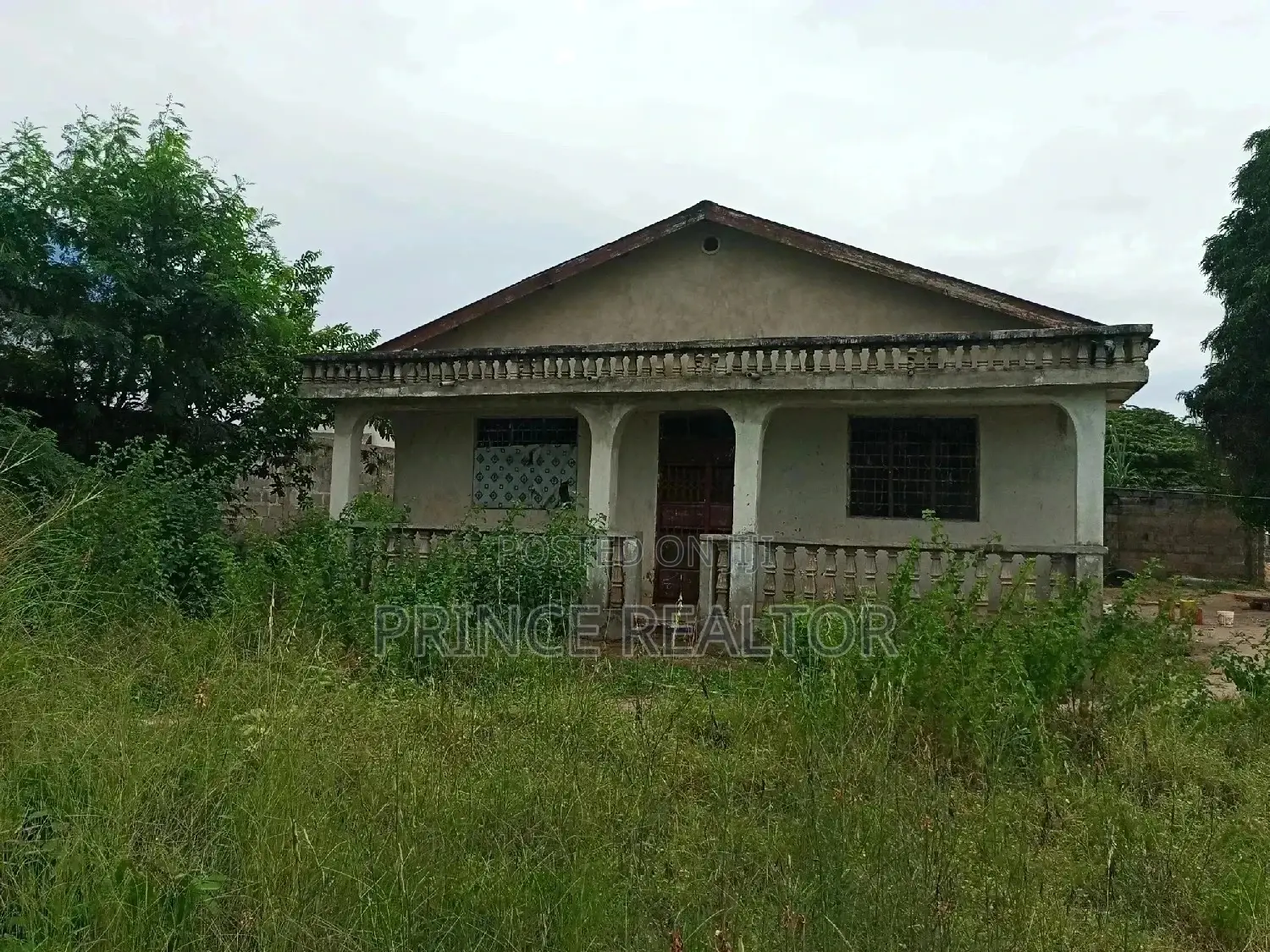 %%House for Sale in Kigamboni