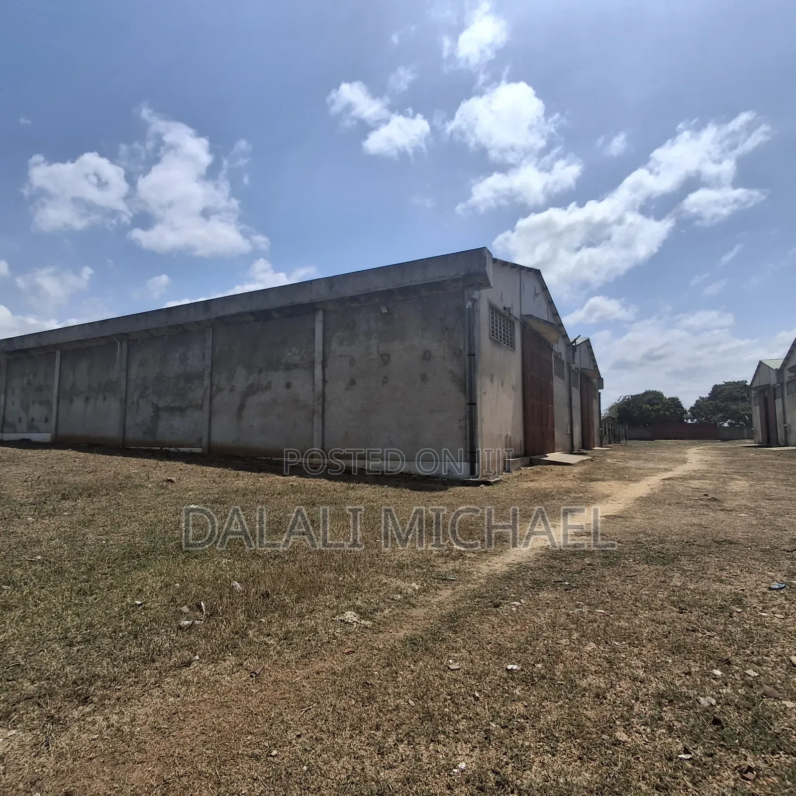 Warehouse for Rent Mapinga in Zinga