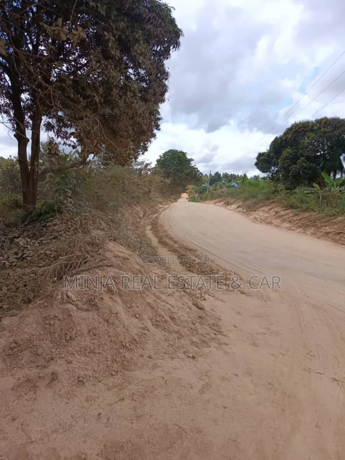 Very Cheap 40 Acres Plot for Sale Mkuranga Mwanambaya Kwa Mwinyi in Mburahati