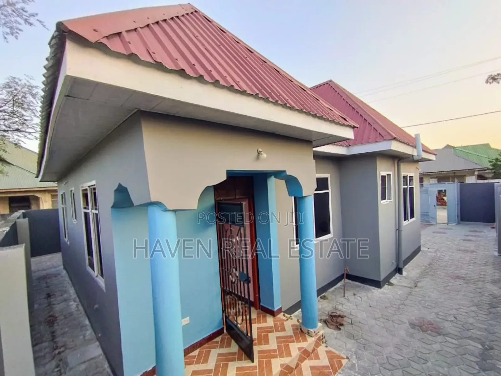 3bdrm House in Kinondoni for sale in Kinondoni