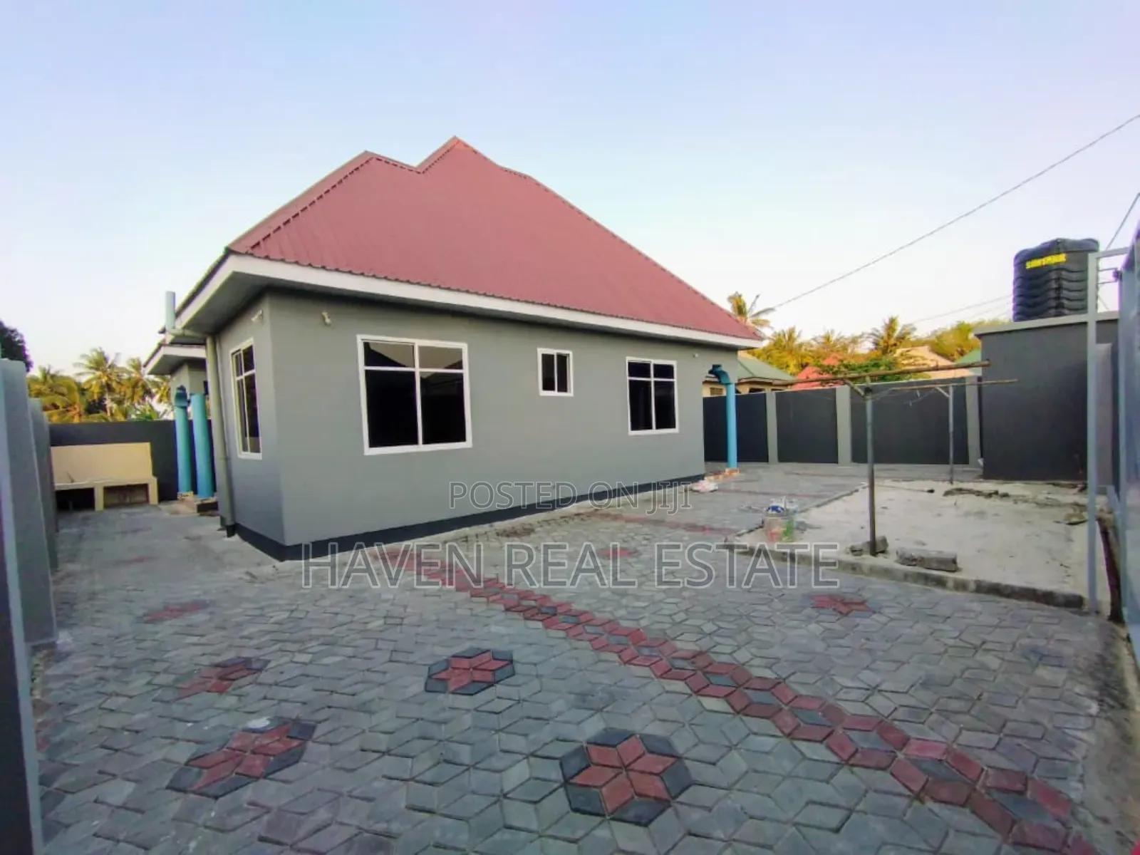3bdrm House in Kinondoni for sale in Kinondoni