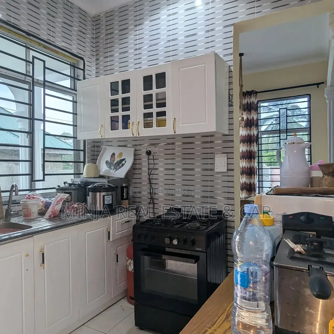 3bdrm House in Mbezi for sale in Mbezi