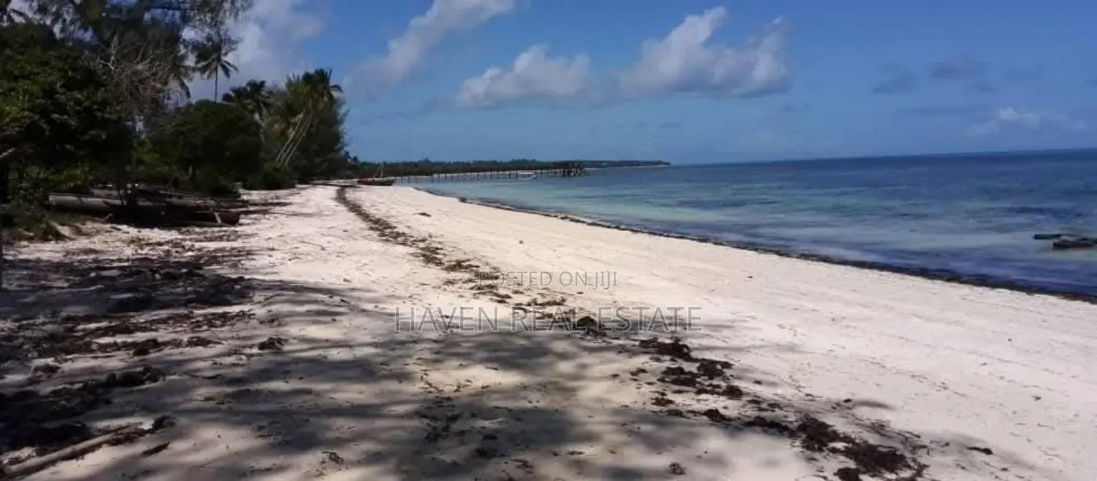 80,000sqmt Beach Plot for Sale at Zanzibar in Unguja North