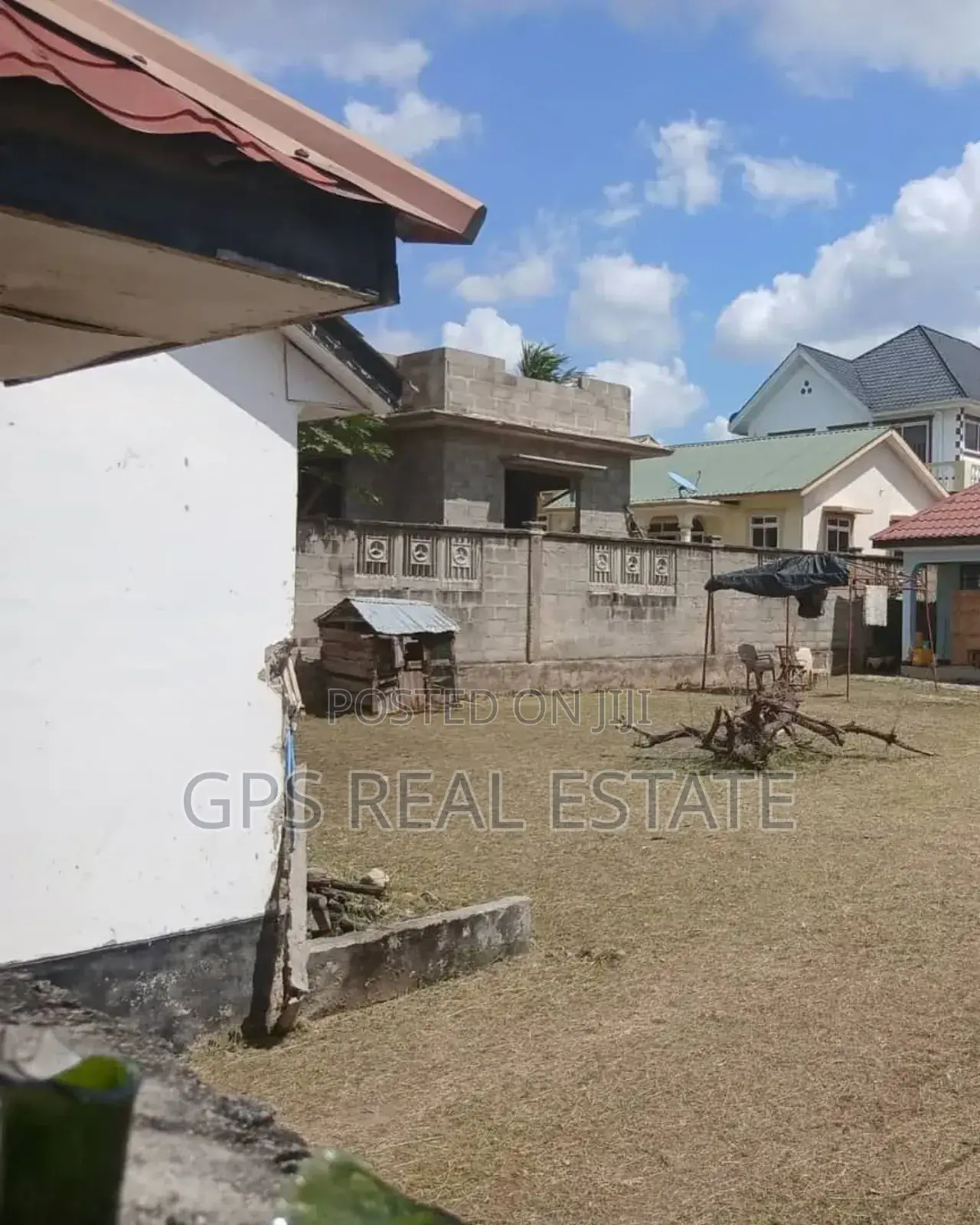 3bdrm House in Mbweni, Kinondoni for sale in Kinondoni