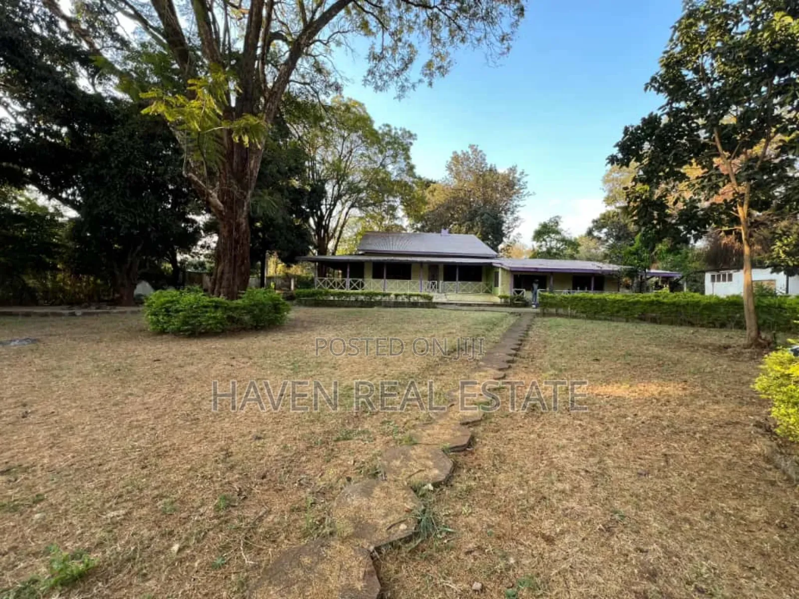 Commercial Property on a Prime Area for Rent in Shantytown, Moshi in Moshi Urban
