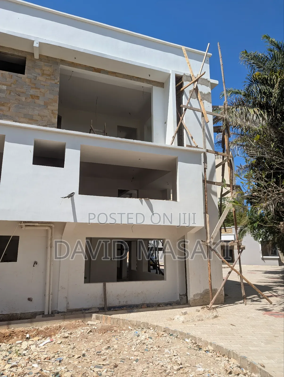 17bdrm Block of Flats in Compound, Masaki for rent in Masaki