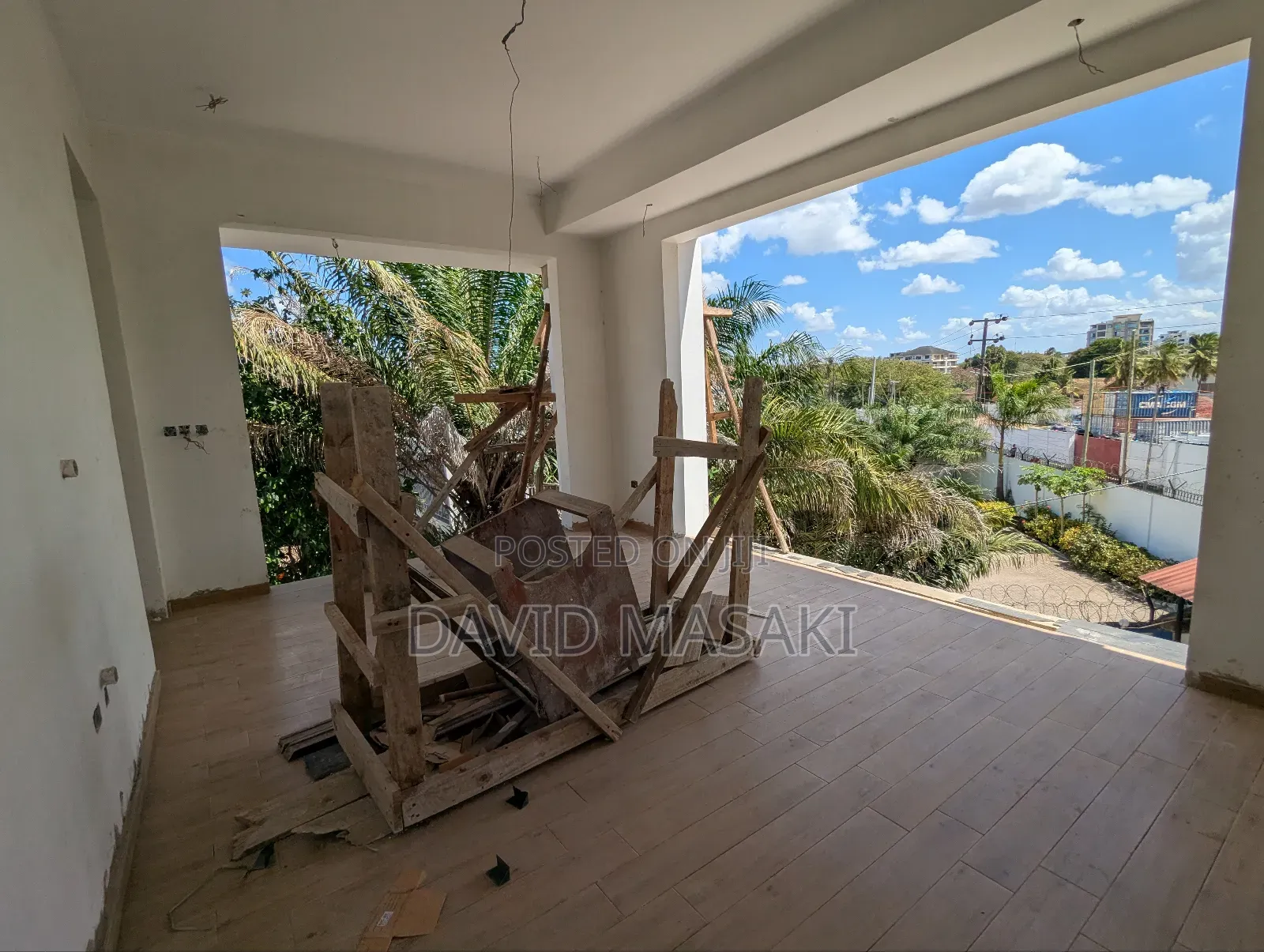 17bdrm Block of Flats in Compound, Masaki for rent in Masaki