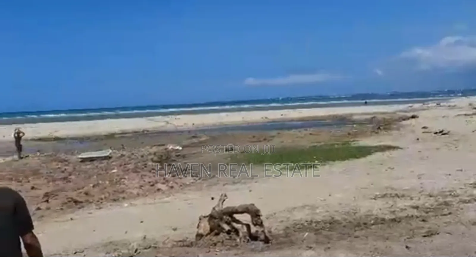 Beach Plot Inauzwa Mbezi Beach in Mbezi Beach