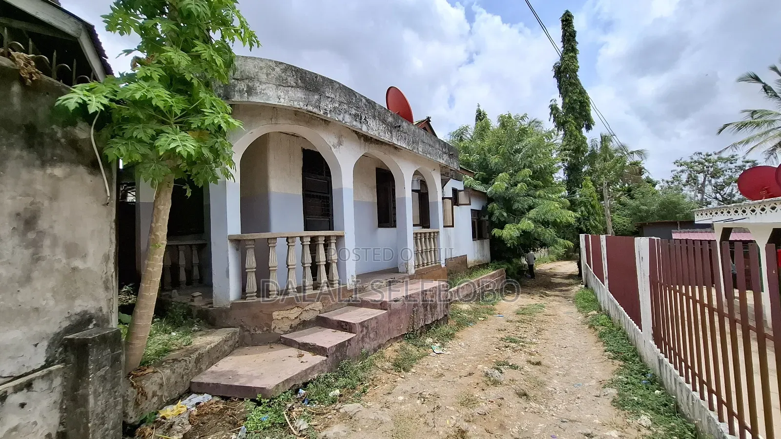2bdrm Bungalow in Ubungo Msewe Docha, Kimara for sale in Kimara