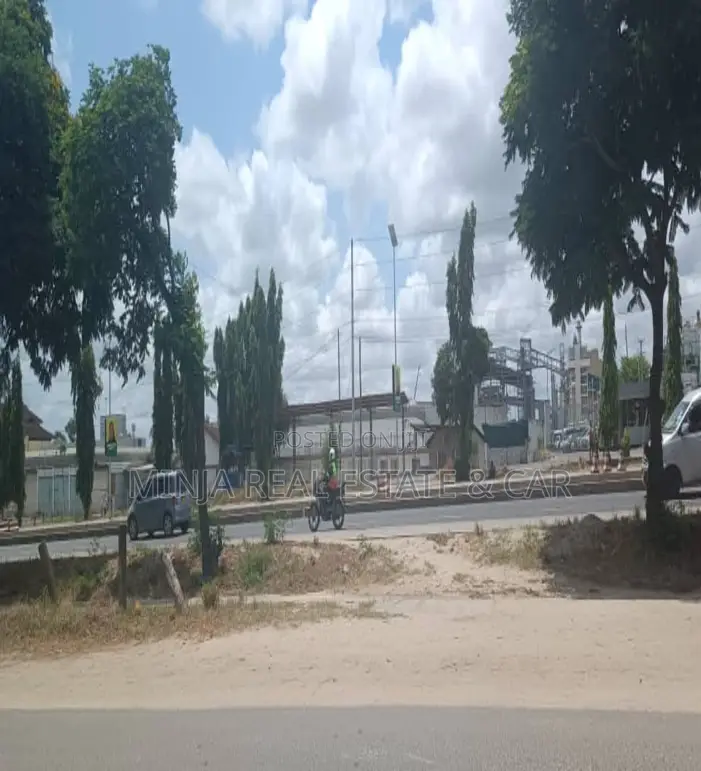 2 Acres Industrial Plot for Sale in Dar Es Salaam Pugu Road in Vingunguti