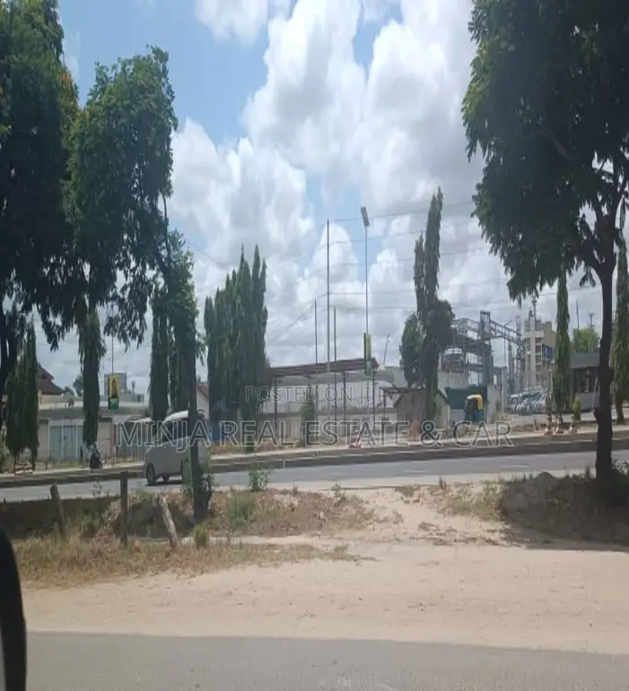 2 Acres Industrial Plot for Sale in Dar Es Salaam Pugu Road in Vingunguti