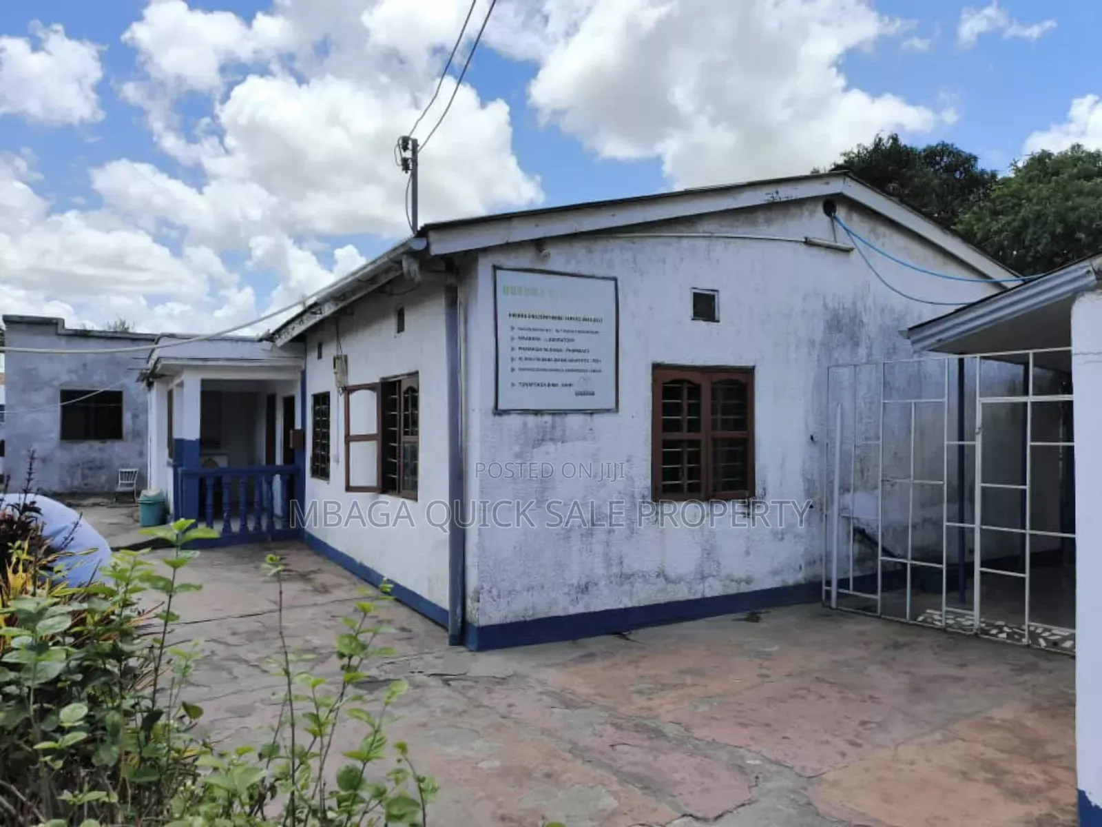 Furnished 10bdrm House in Mbagala Mbande for sale in Mbagala