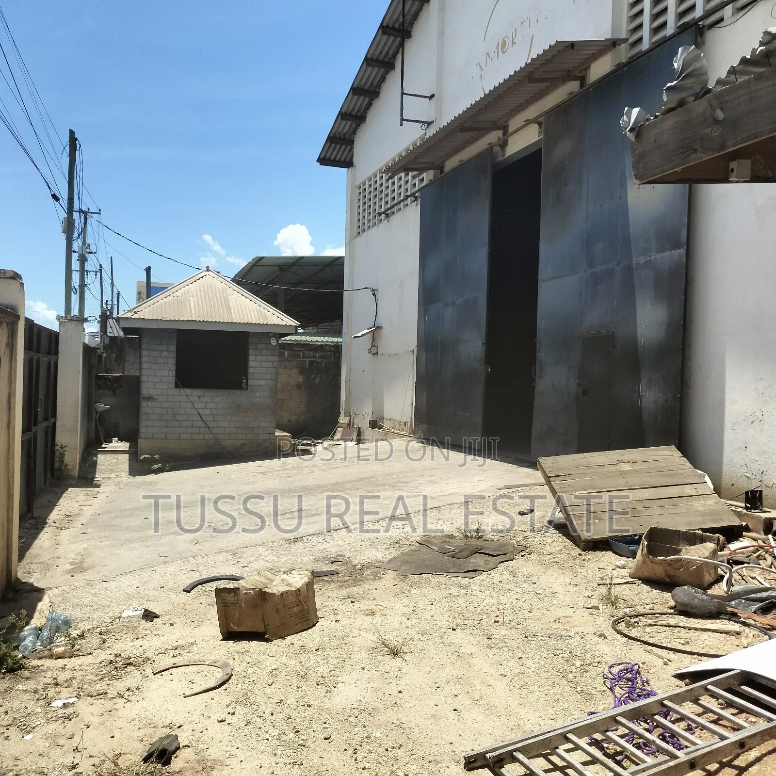 Ware House for Rent Mikochen Industrial Area in Kinondoni