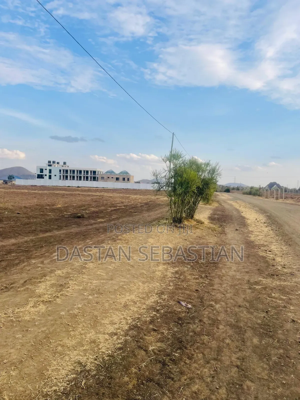 Boma Ng'ombe Kwa Wasomali Stendi Mita 50 Toka Lami in Arusha