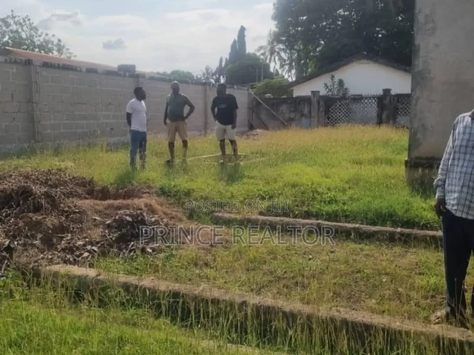 6bdrm House in Mbezi Beach Shoppers, Kinondoni for sale in Kinondoni