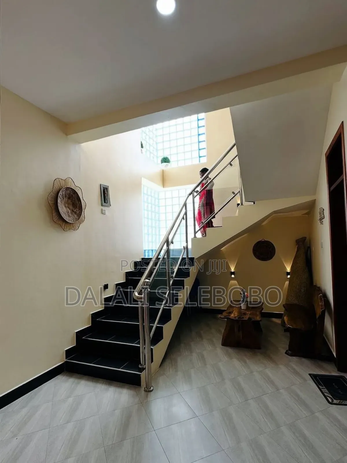 4bdrm Bungalow in Makumbusho, Kinondoni for sale in Kinondoni
