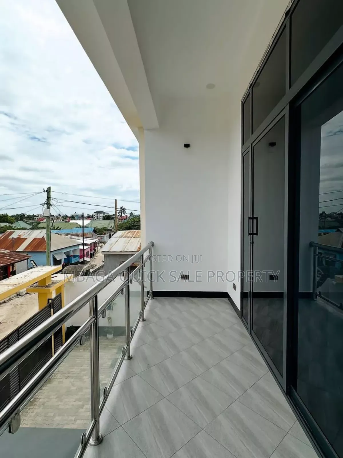 4bdrm House in Makumbusho, Sinza for sale in Sinza