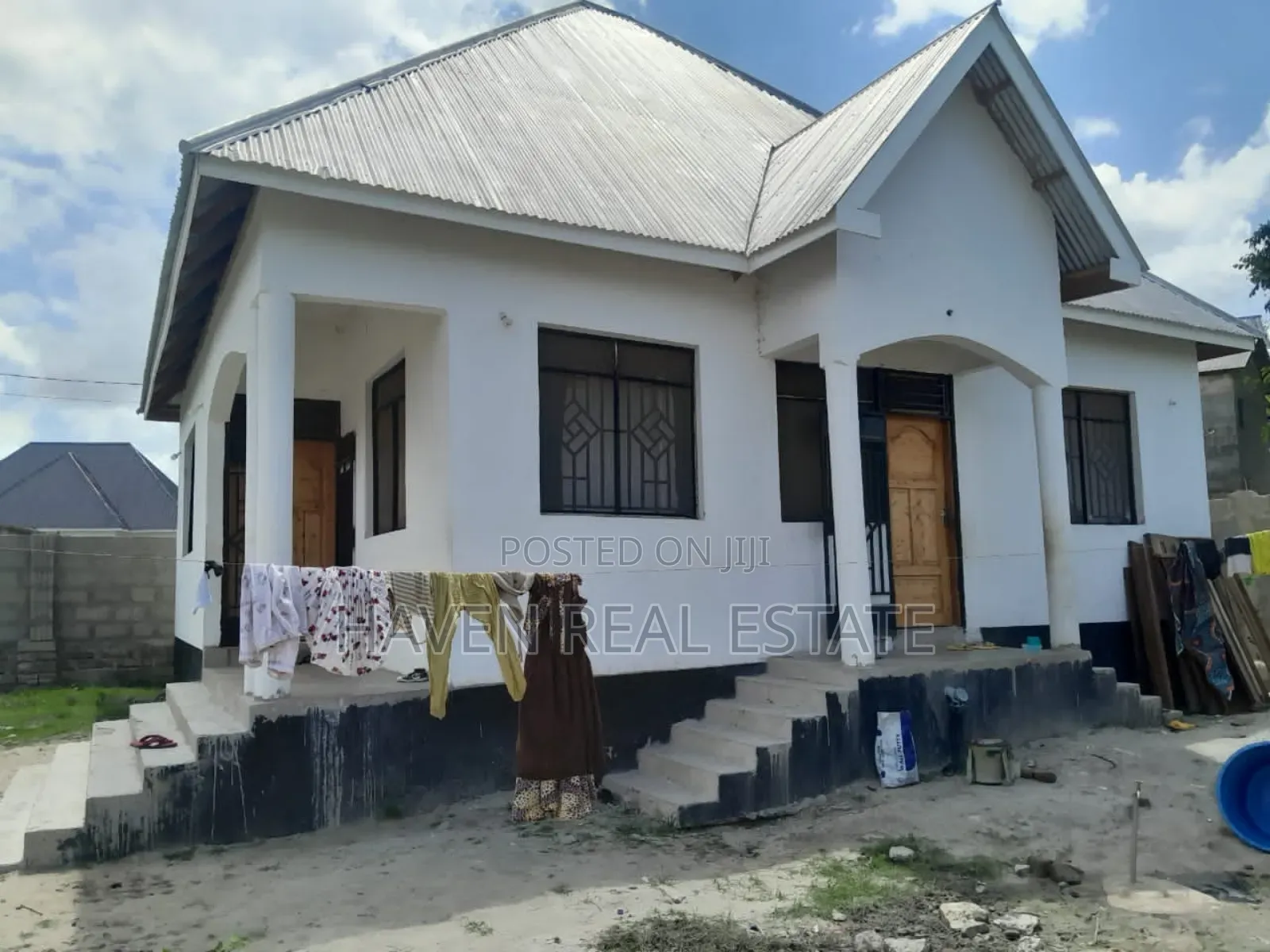 3bdrm House in Mbezi for sale in Mbezi