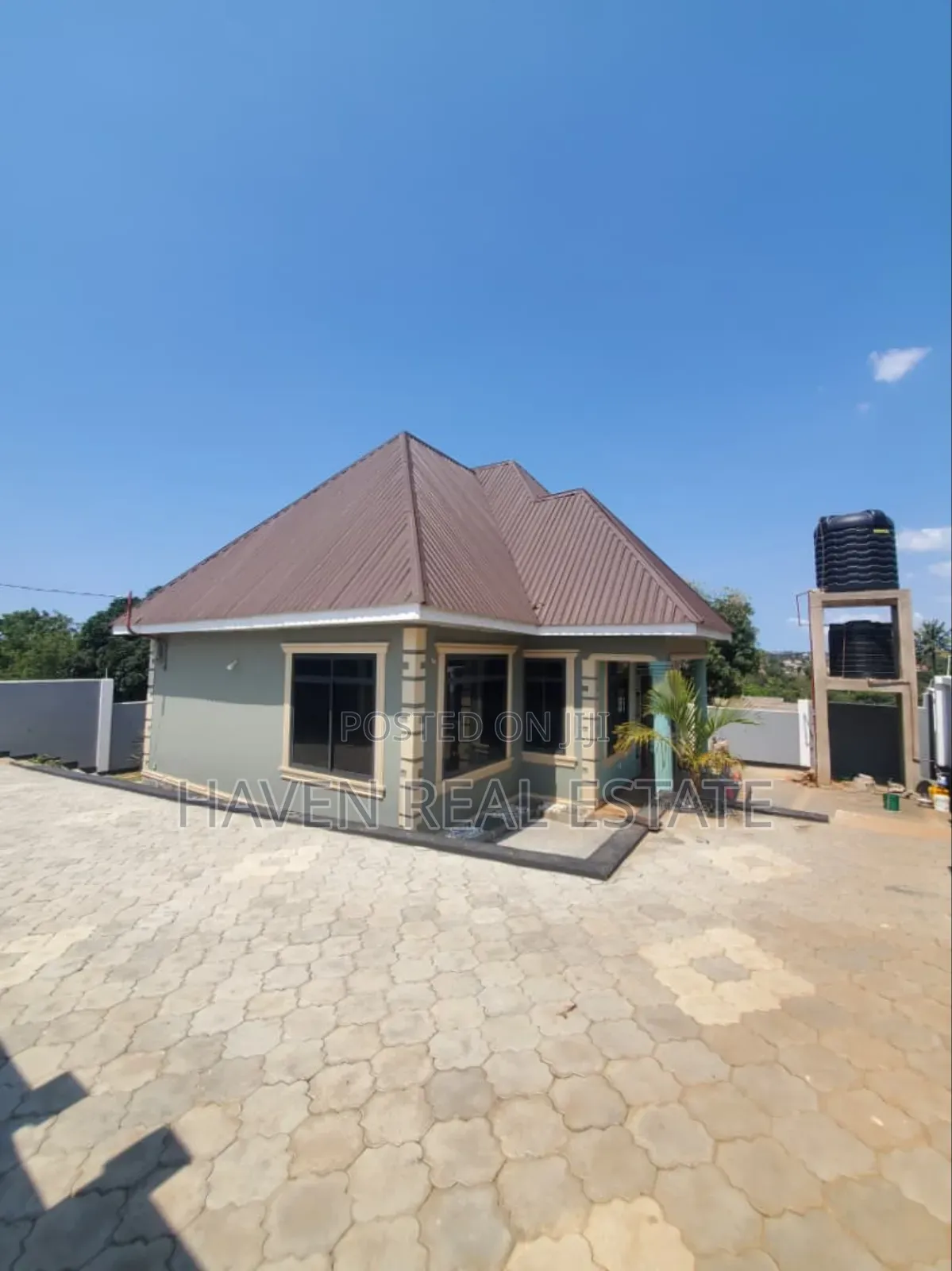 3bdrm House in Goba for sale in Goba