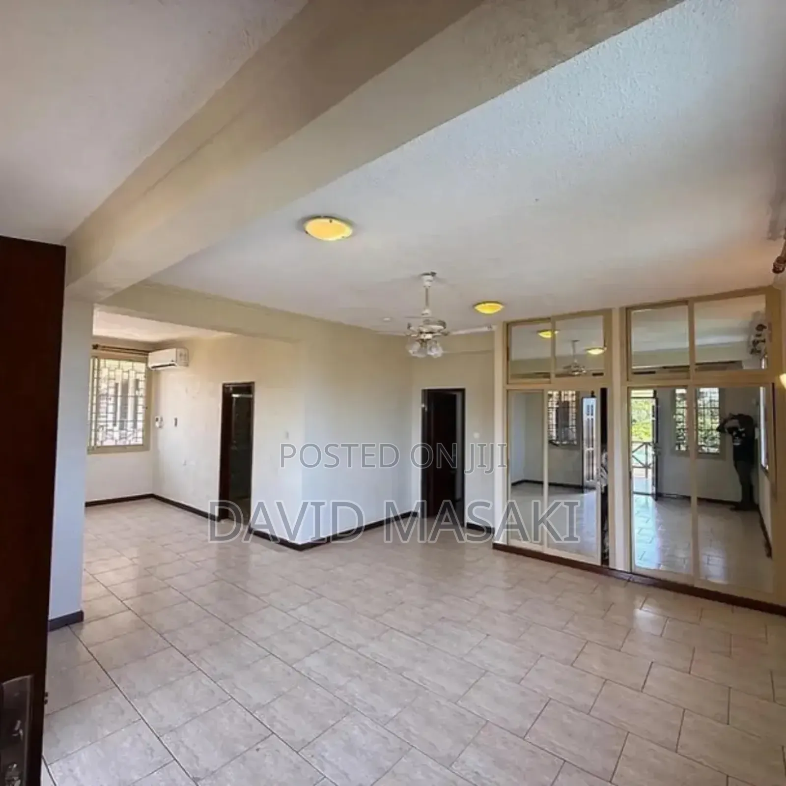 4bdrm Villa in Villas, Oyster Bay for rent in Oyster Bay