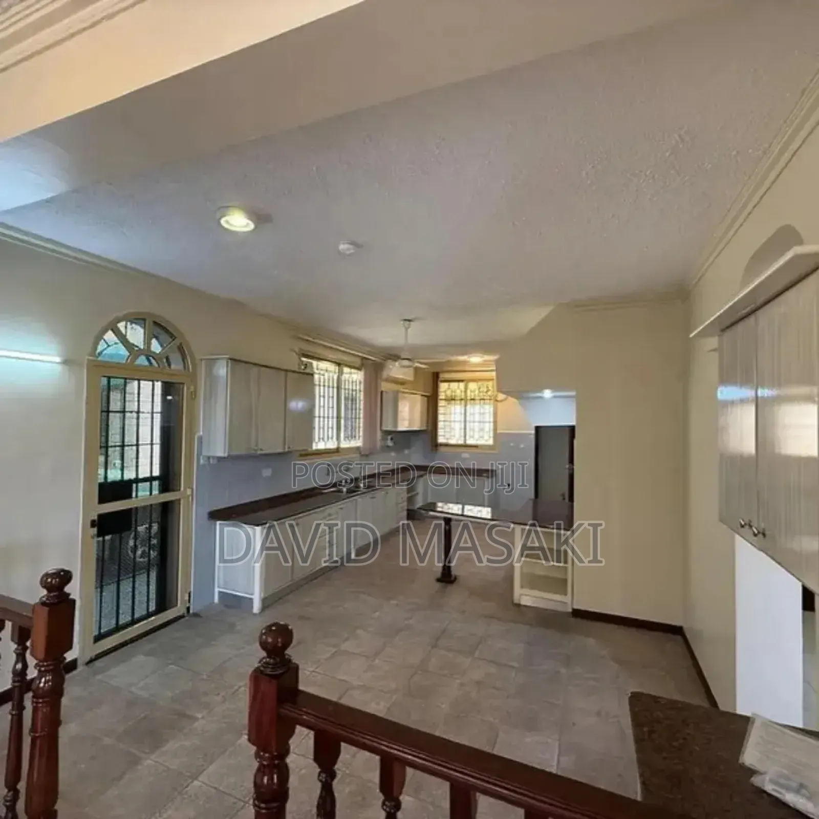 4bdrm Villa in Villas, Oyster Bay for rent in Oyster Bay