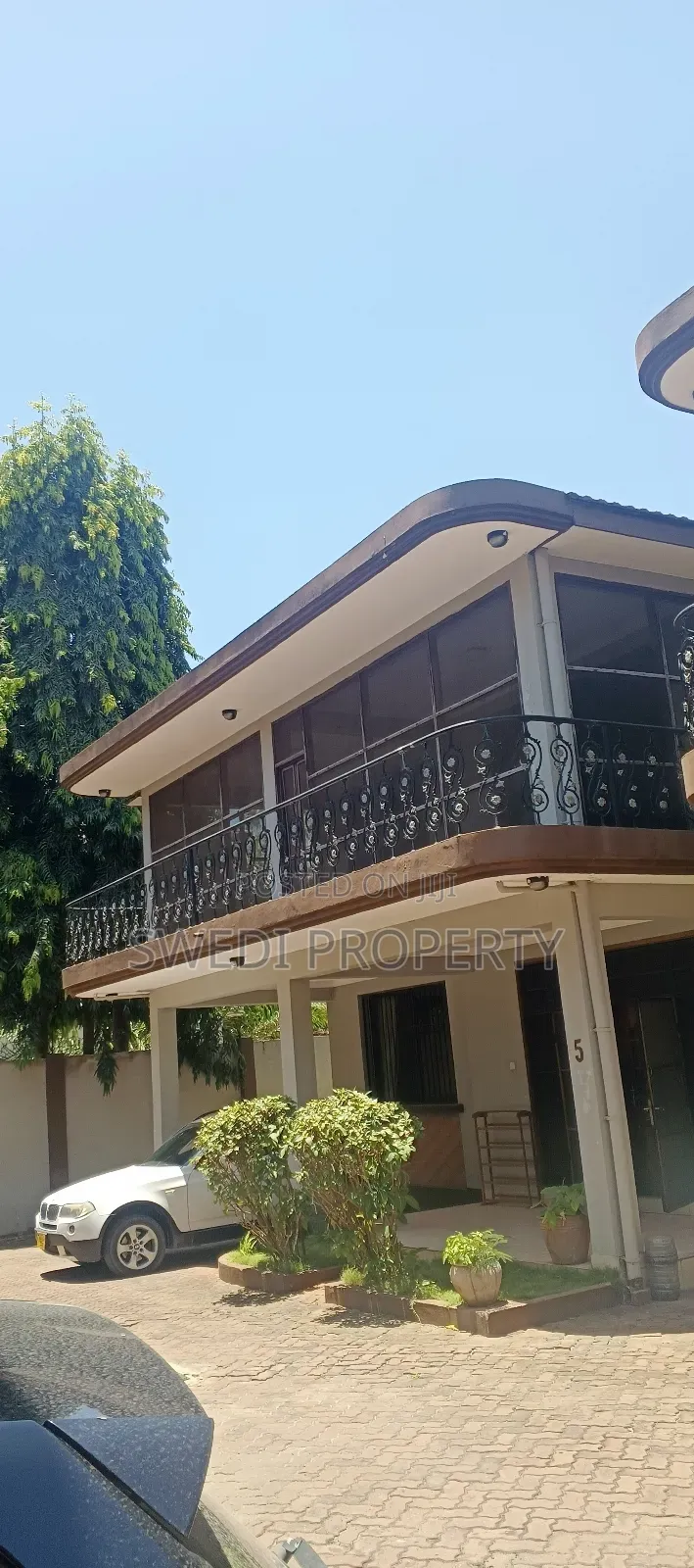 Furnished 3bdrm Villa in Swedi Property, Masaki for rent in Masaki