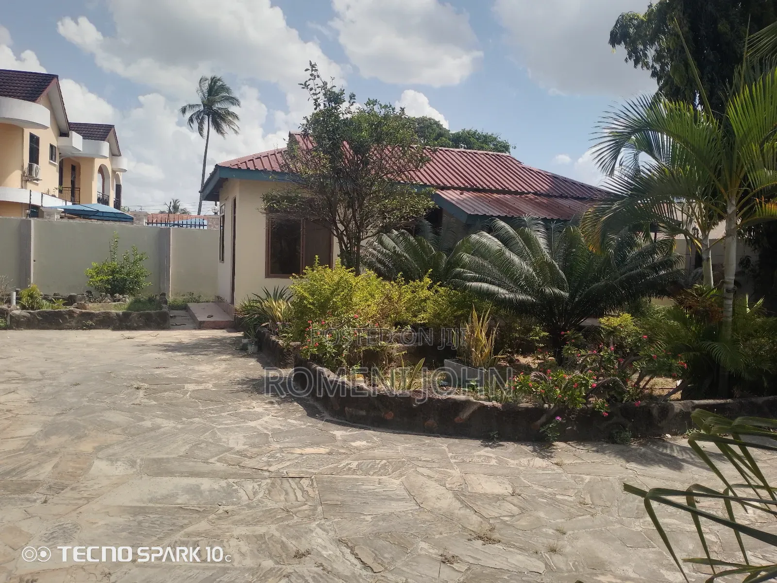 6bdrm Apartment in Tanzania Daresalaam, Ilala for rent in Ilala