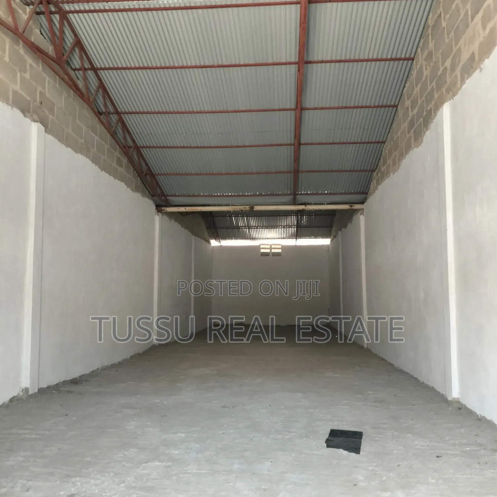 Warehouse for Rent Ilala Boma(1.5m-2.5m) in Mbezi Beach