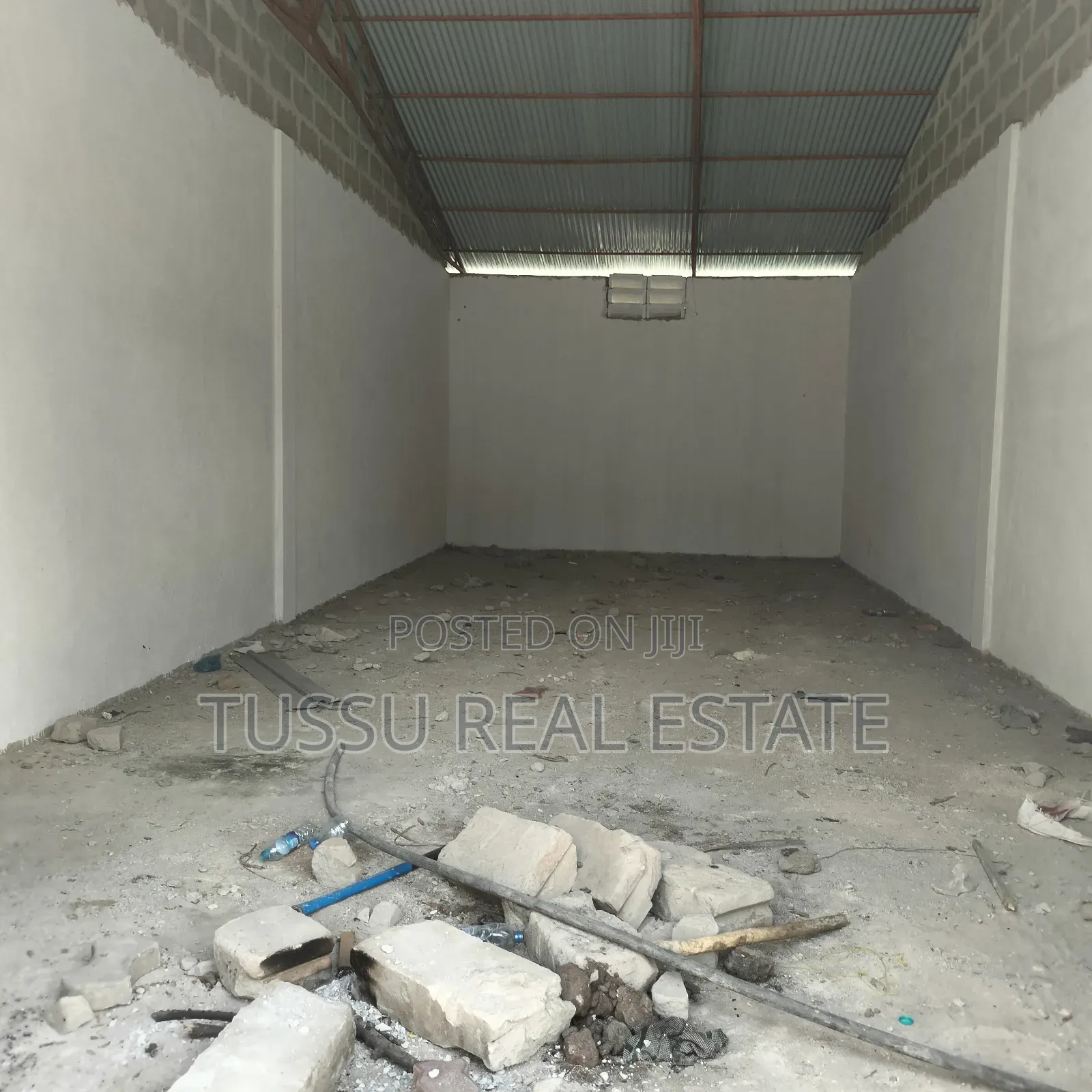Warehouse for Rent Ilala Boma(1.5m-2.5m) in Mbezi Beach