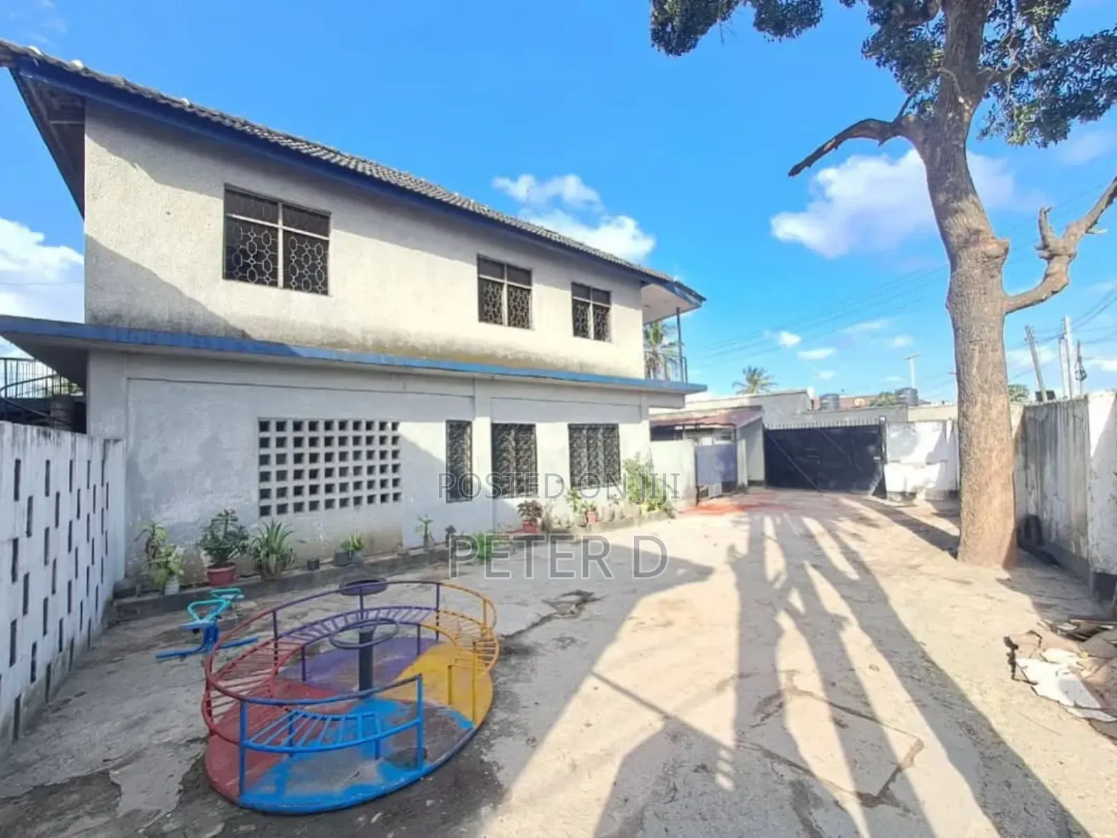 Jengo Karibu Na Lami Linafaa Kwa Shule Au Ofisi in Kimara