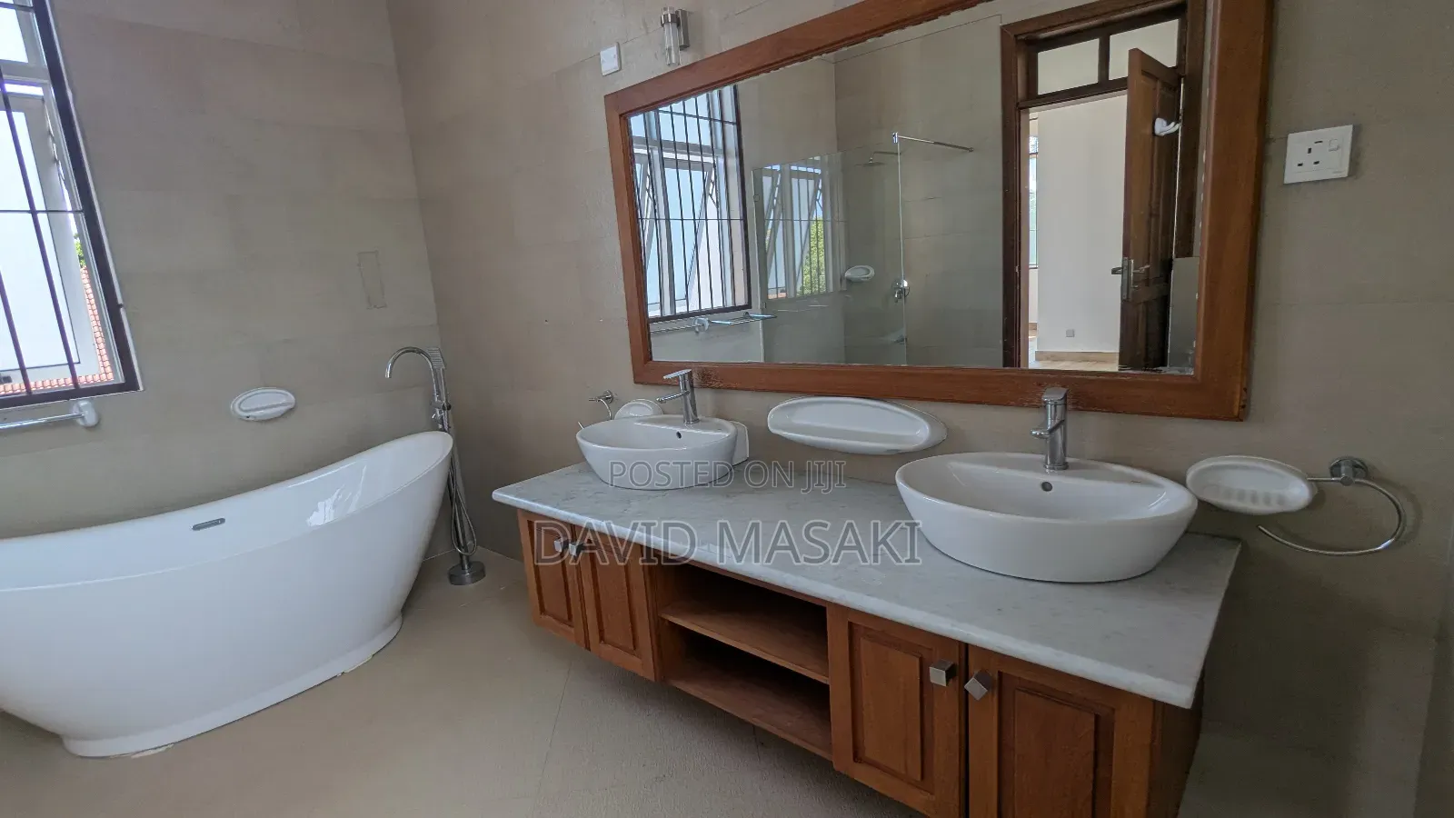 4bdrm Villa in The Villas, Oyster Bay for rent in Oyster Bay