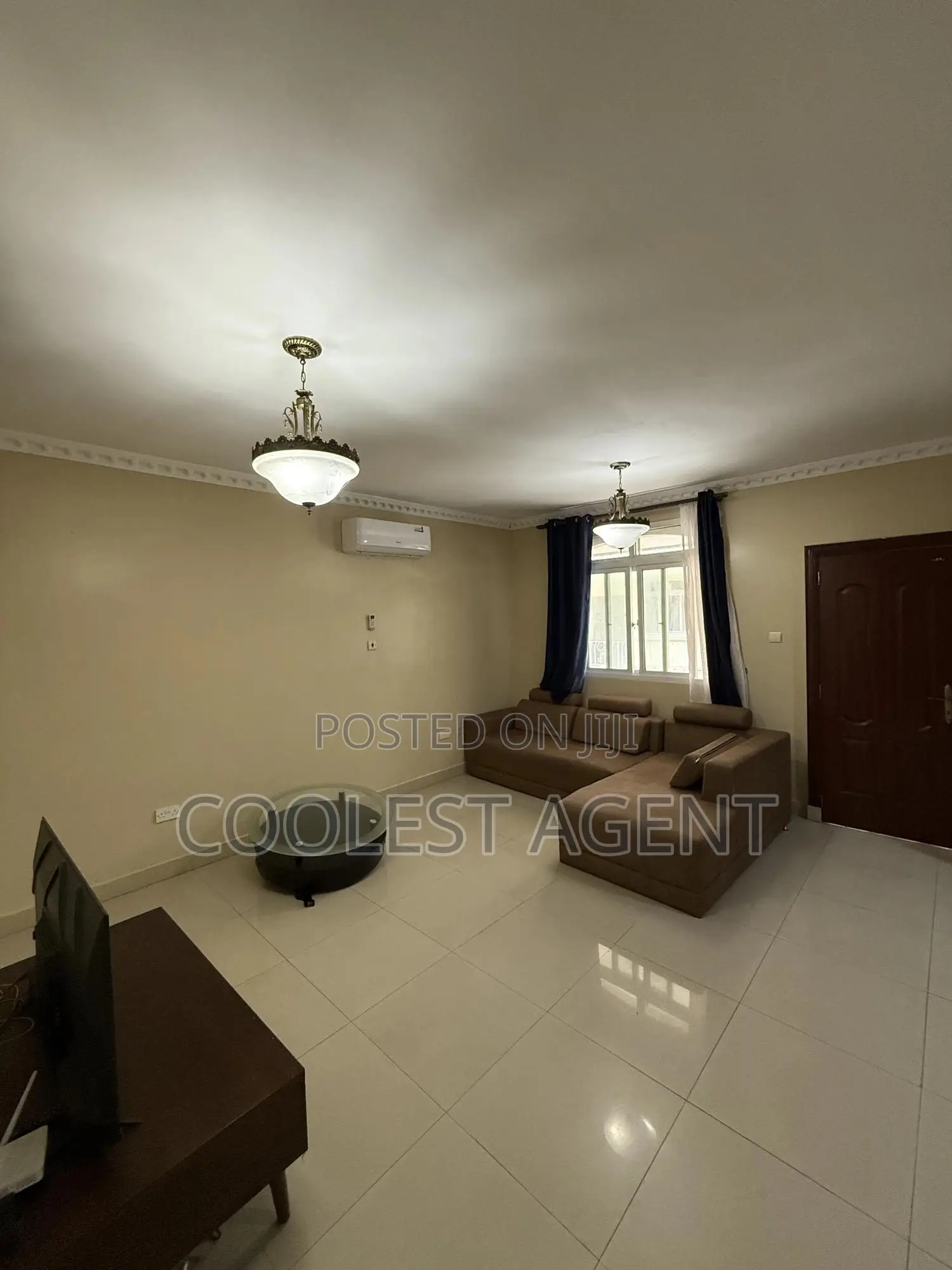 Furnished 2bdrm Apartment in Coolest Agent, Oyster Bay for rent in Oyster Bay