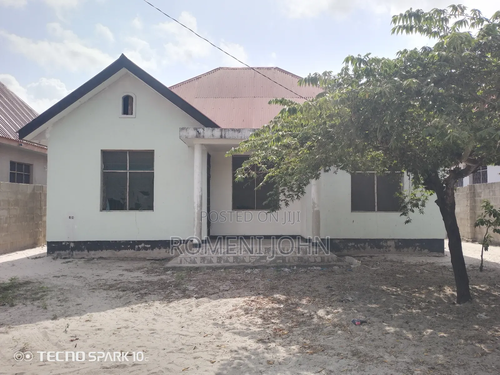 4bdrm House in Tanzania Daresalaam, Ilala for sale in Ilala